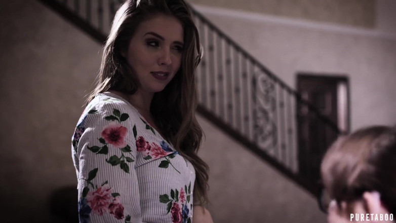 Pure Taboo: PURE TABOO - Lena Paul přemlužená k análu s šéfovým manželem