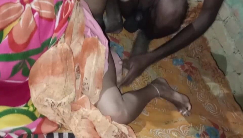 Treblsex: Baldız dedi ki, sikişmeye başla