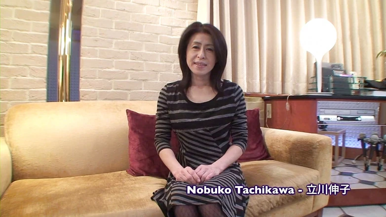 Japan Lust: Nobuko-san ráda dostává creampie