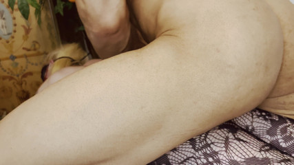 MaskCouple: Big dick broke in and ripped the semi-virgin skinny pussy