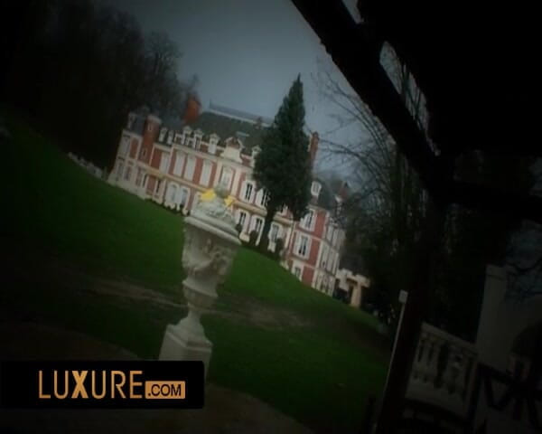 Luxure: Оргія з 3 красунями в свінгерському замку