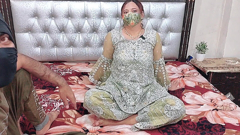 Pakistani CoupleX: My Girlfriend After Half a Glass