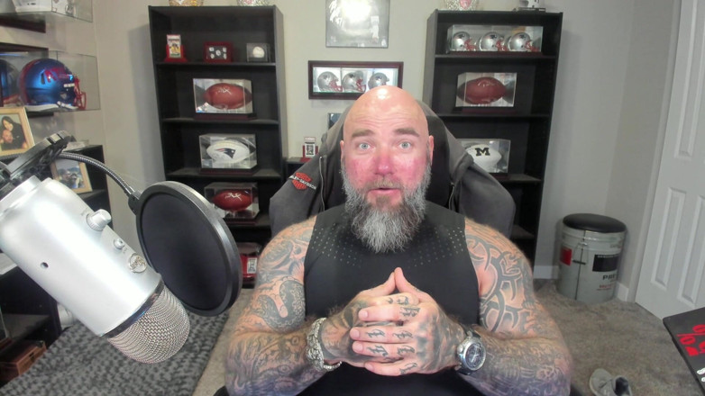 Raw and Uncensored with Masculine Jason: Ta bezpečnější myšlenka, kterou můžeš mít!