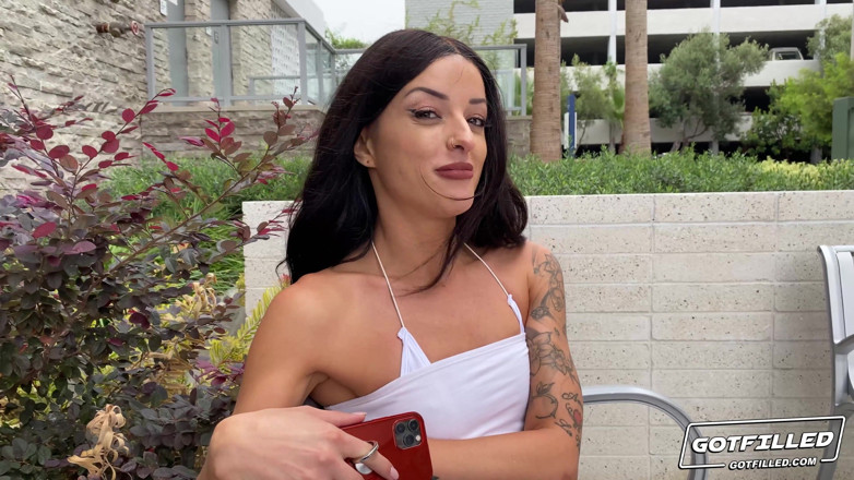 Got Filled: Gotfilled Charlie Valentine Cums Back for Cream