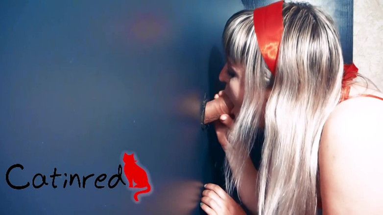 Catin Red: छोटी चोदने लायक मम्मी लंड चुसाई और मुँह में वीर्य