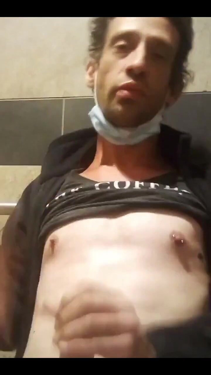 LilTaste: Jerking off