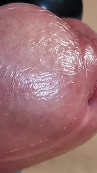 Uma fonte poderosa de esperma quente após uma longa abstinência!