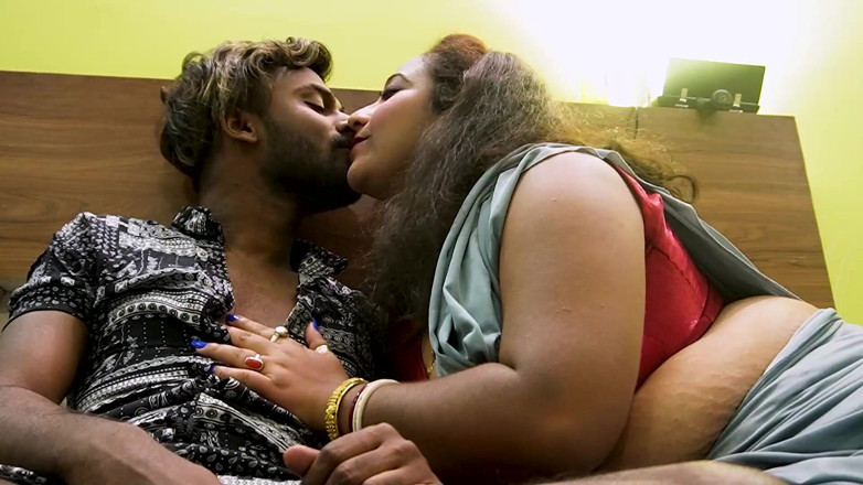 Xtramood: Desi Stepaunty Comes Her Neighbor Boy's Home and Wants to...