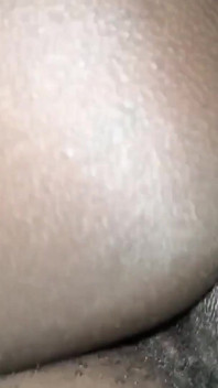 Cuplu african de amatori pizdă cremoasă călărind pula neagră