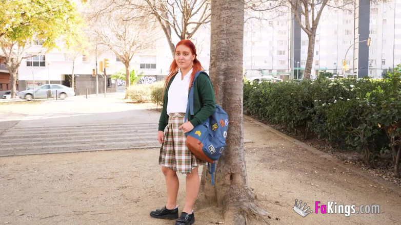 FAKings: 18 Years Old Teen Natalyy Hot Meets and Gets Shocked...