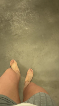 맨발로 어디든 걷기