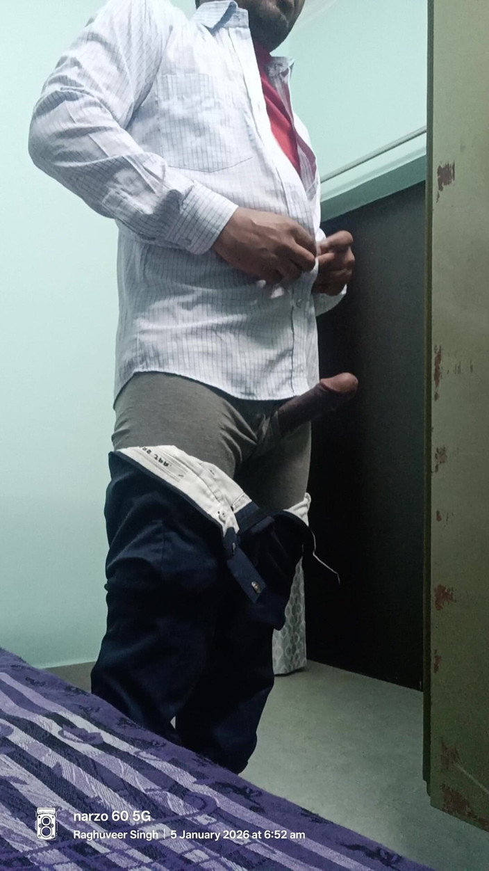 Rajasthani-old-lover: भारतीय देसी आदमी सौतेले पापा और पुलिस अधिकारी के साथ शॉवर और आउटडोर पार्क में सौतेले पिता और सेना अधिकारी के साथ मजा लेता है