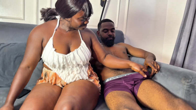 Magiksex1: Minha namorada grossa me pegou me masturbando
