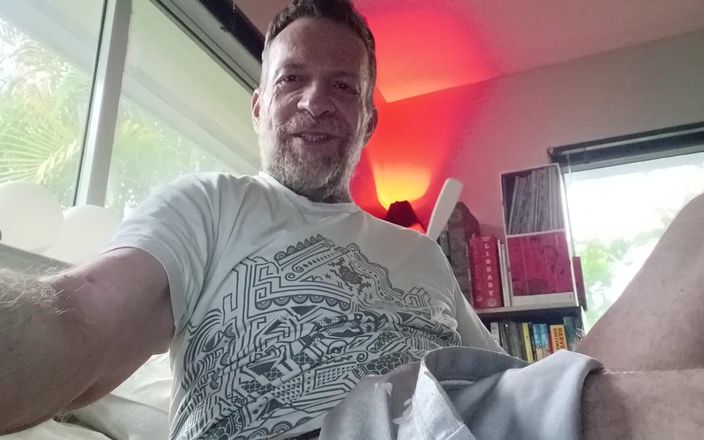 Hairyartist: 14のおならのコンピレーションの交響曲