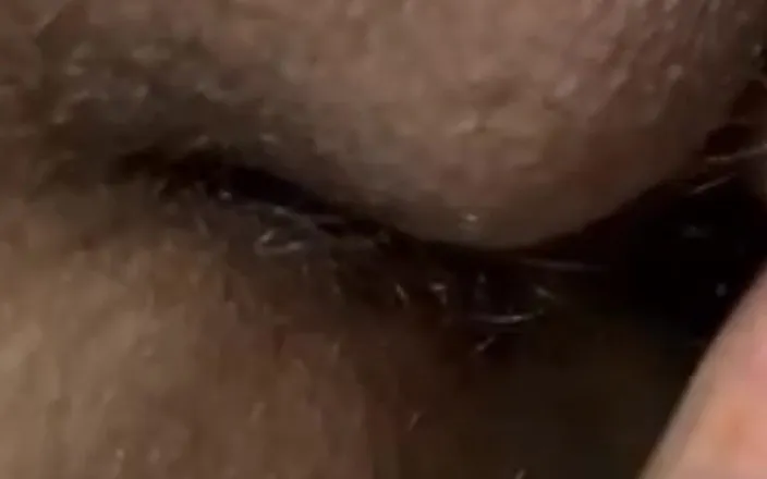 JoyousYogesh1995: Wife Gives Ass Massage