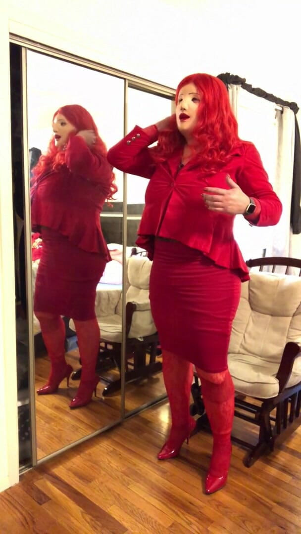 Black babe Danae Darcy: Deanna CD Doll Strips Again - Part1