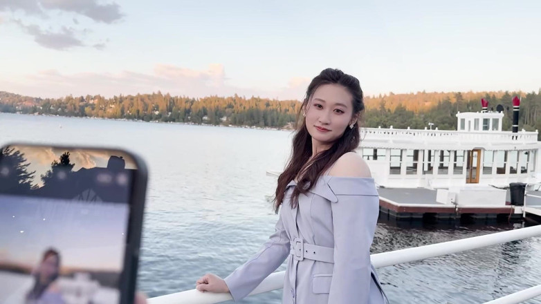 Chloe Lin: เดทออฟไลน์กับนักศึกษาสาวบริสุทธิ์