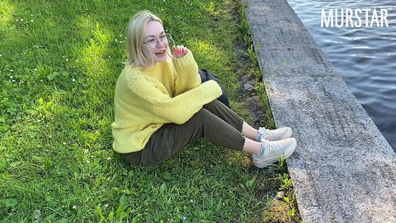 Toma Mur: Potkala Tomu Mura v parku, šukání a sání!