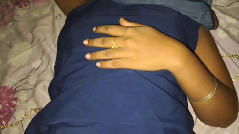 Superb Pronzo: Seks desa desi ngentot istri tiri mms