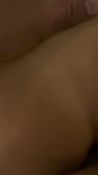 Monika Fox ev yapımı bakış açısı hızlı anal seks!
