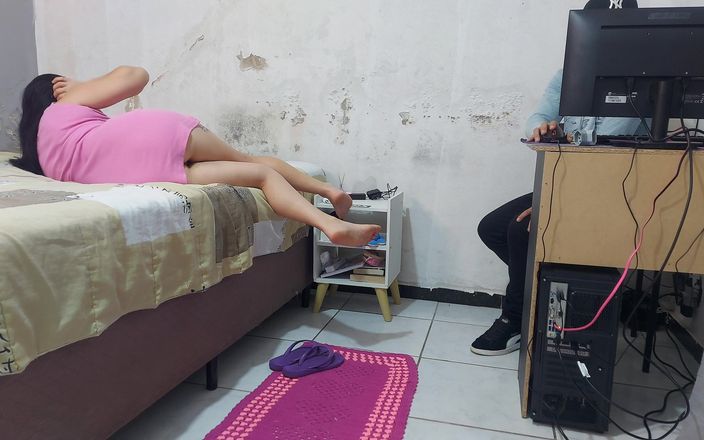 Kasallpimenta: Cette femme au foyer solitaire ne peut résister au technicien...