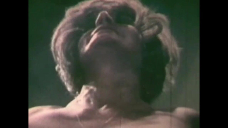 The Unforgettable: Kıllı horoz yiyici