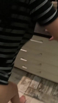 Betrapt door mijn buurman - pov pijpbeurt, op zijn hondjes & sperma op gezicht 299