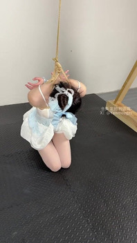 Мила дівчина, тренування G-door