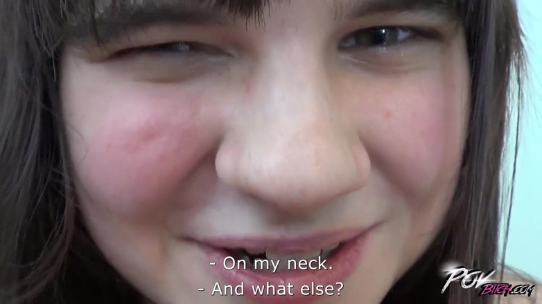 POV Bitch: Une bombasse pulpeuse super excitée baise un inconnu extrêmement fort...