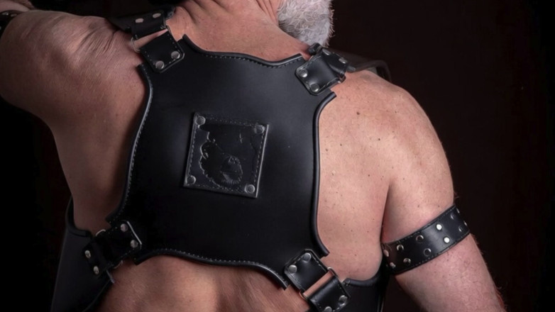 MusclesCigarsFFPig: Perokok Cerut Gaya Tof