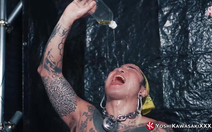 Yoshi Kawasaki XXX: Yoshikawasakixxx - Kinky Yoshi Kawasaki Drinks His Own Pee