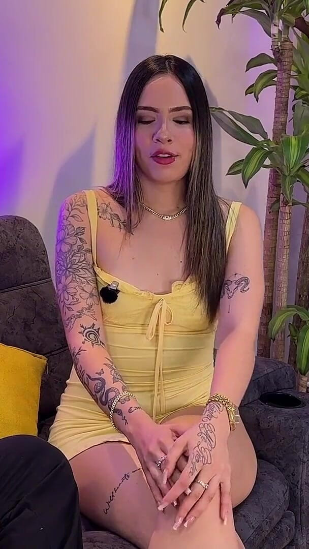 Brian Evansx: Colombian Blonde Whosmorera7 Has a Sex Interview with Brian Evansx