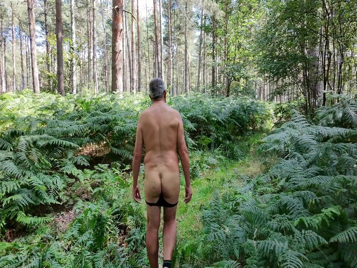 Andy: वीर्य निकालने और देखने के लिए फिर से धन्यवाद