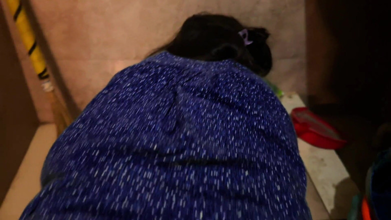 Aria Mia: MILF heiße tante in der küche, sie war geil beim...