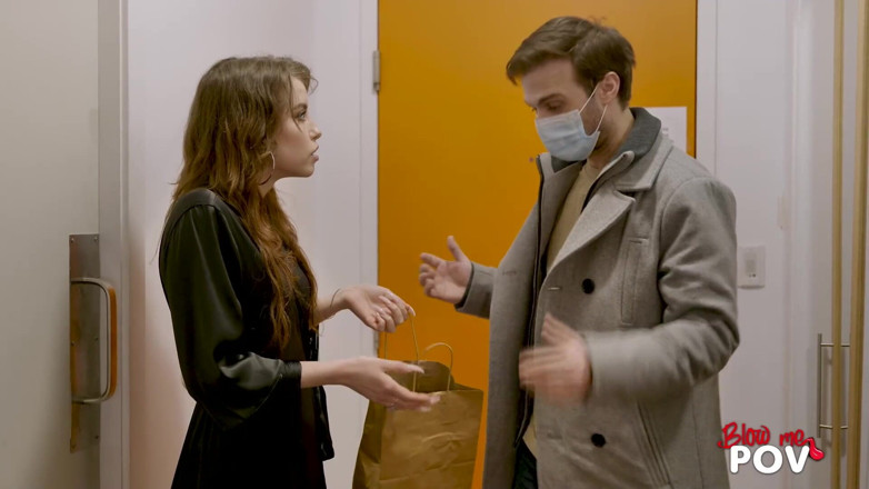 Blow me POV: Blow blow me pOV - ein tätowiertes schätzchen lutscht den lieferboten