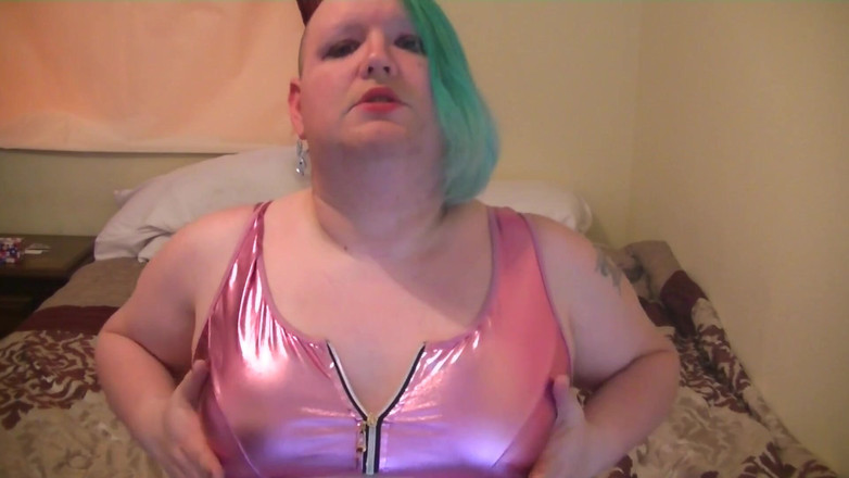 Roxxie rae page: एकल झटका वापसी