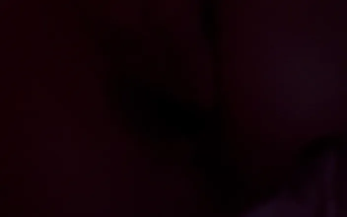 Kisasuperr: I Masturbate Anal with My Hand