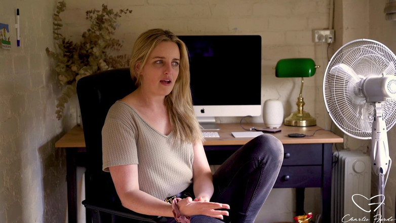 CharlieForde: Intervista: Una Scopata Nelle Piscine Con Charlie Forde