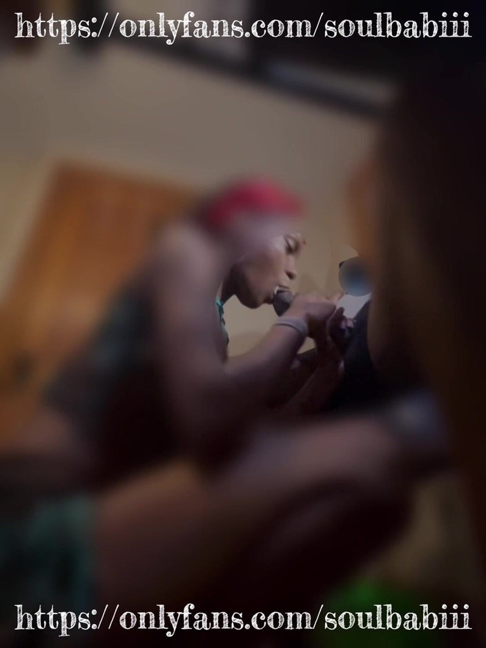Soulbabii: Mungitura Di Alto Livello per Il Suo Cazzo