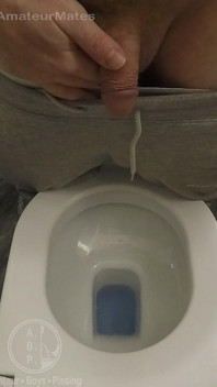 Amateur Boy Caught Pissing at His Friend’s House