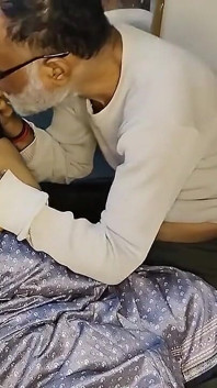 คู่รักเย็ดกันดูดนมเลียหี เฟรย์เพลย์ วีดีโอตอนแรก นมร้อนๆ