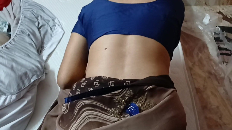 Desisexqueen: Seks pasangan desi India kali pertama