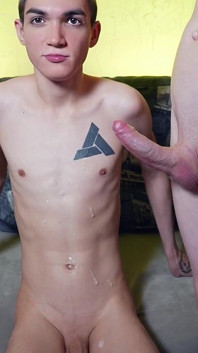 Sexy pareja twink webcam ticket show noviembre 3, 2023