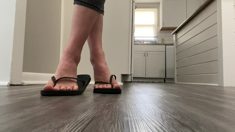 footivities: Pemodelan flip flop dan jari kaki semula jadi