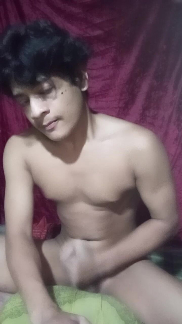 Hot Lover Boy: Tânără twink masturbare