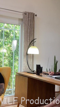 Un garçon-jouet conduit Rachel Steele à un orgasme dément