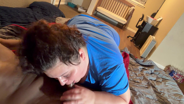 Sloppylynn: Nedbalá láska a dobrá masáž krku