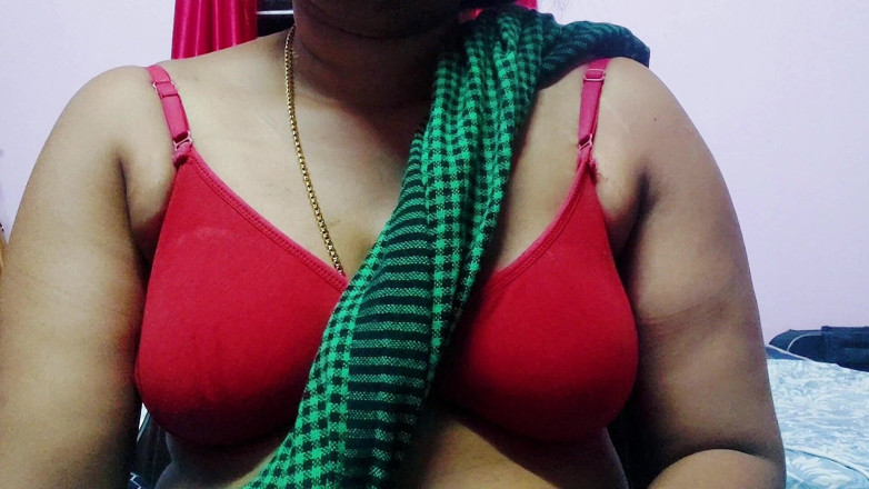 Desi Mohini: Desi Bhabhi Mohini sex med indisk pojke