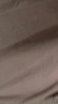 Cewek pinay seksi dengan celana dalam thong kuning neon suka banget dientot sama kontol besar dan pamer pantat bahenolnya - close up