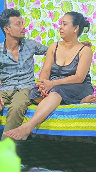 La coppia di sposi appena amore hanimun in goa hotel e si sono beccati su qualcosa di sbagliato